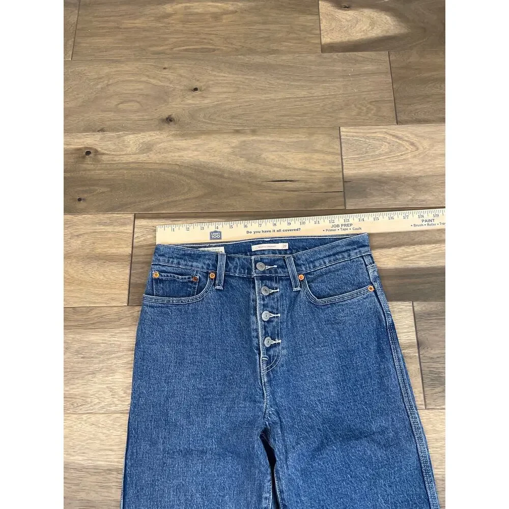Levi’s Premium Wedgie Straight Cropped High Rise Button Fly Raw Hem Cotton Denim